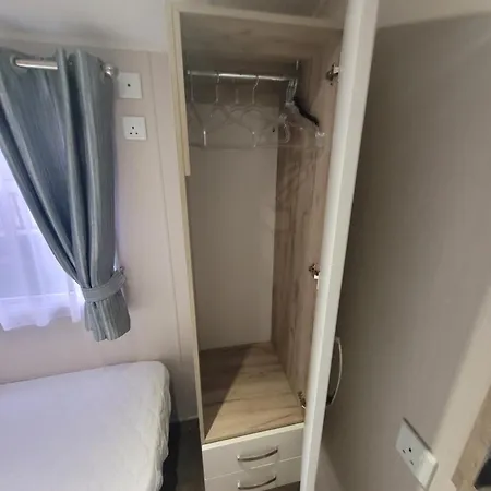 A22 Unity Beach Holiday Resort Unity Brean Sleeps 8 People 3 Bedrooms 1 Pet Stays Free Berrow Extérieur photo