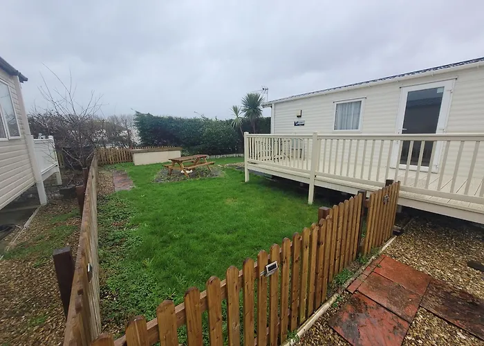 A22 Unity Beach Holiday Resort Unity Brean Sleeps 8 People 3 Bedrooms 1 Pet Stays Free