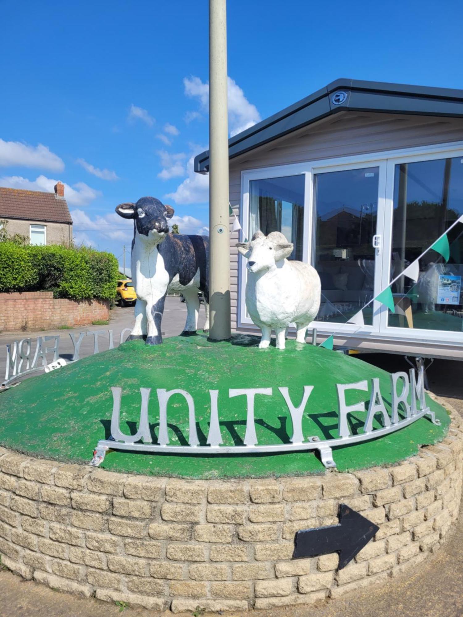 Camping A22 Unity Unity Brean Sleeps 8 People 3 Bedrooms 1 Pet Free *