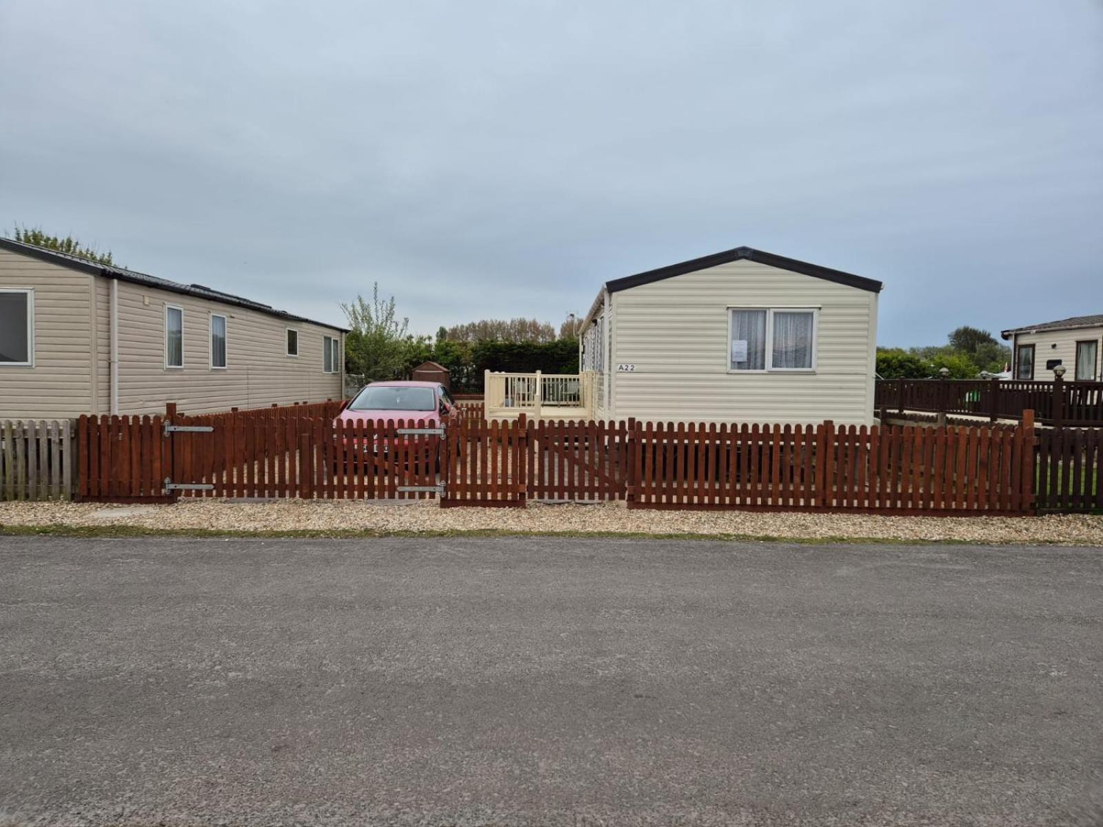 A22 Unity Unity Brean Sleeps 8 People 3 Bedrooms 1 Pet Free * Berrow