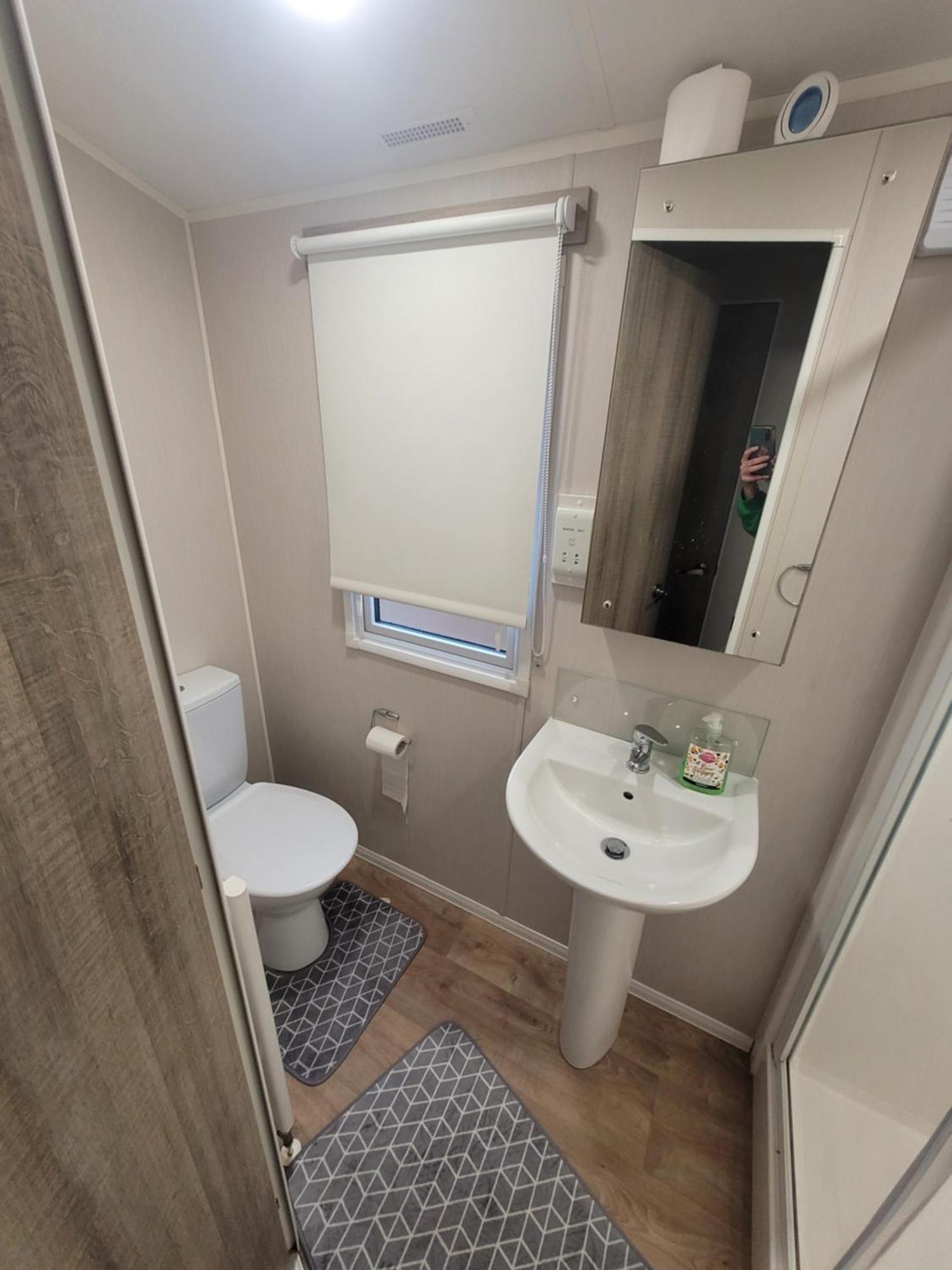 A22 Unity Unity Brean Sleeps 8 People 3 Bedrooms 1 Pet Free * Berrow