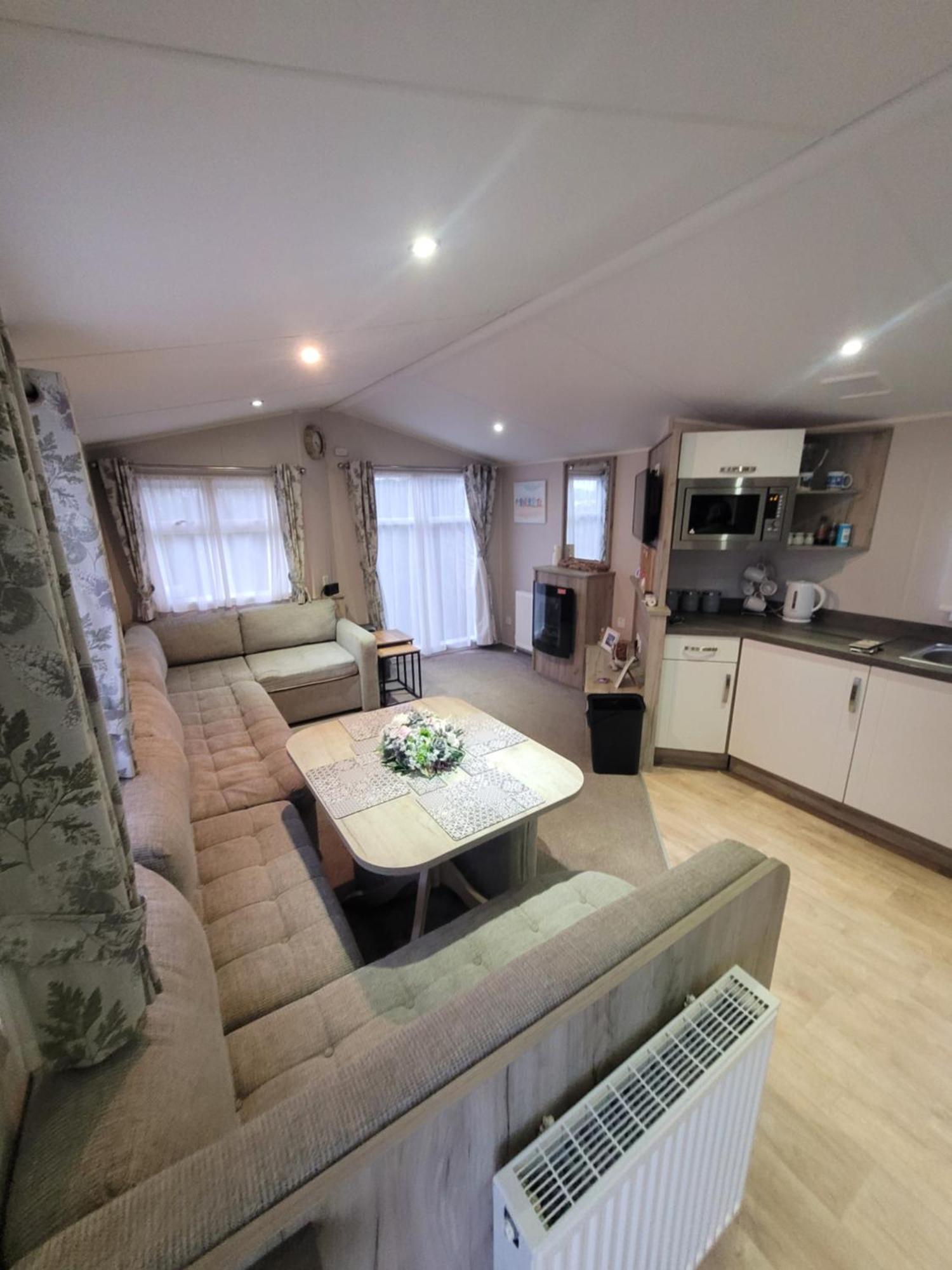 Campsite A22 Unity Unity Brean Sleeps 8 People 3 Bedrooms 1 Pet Free Berrow