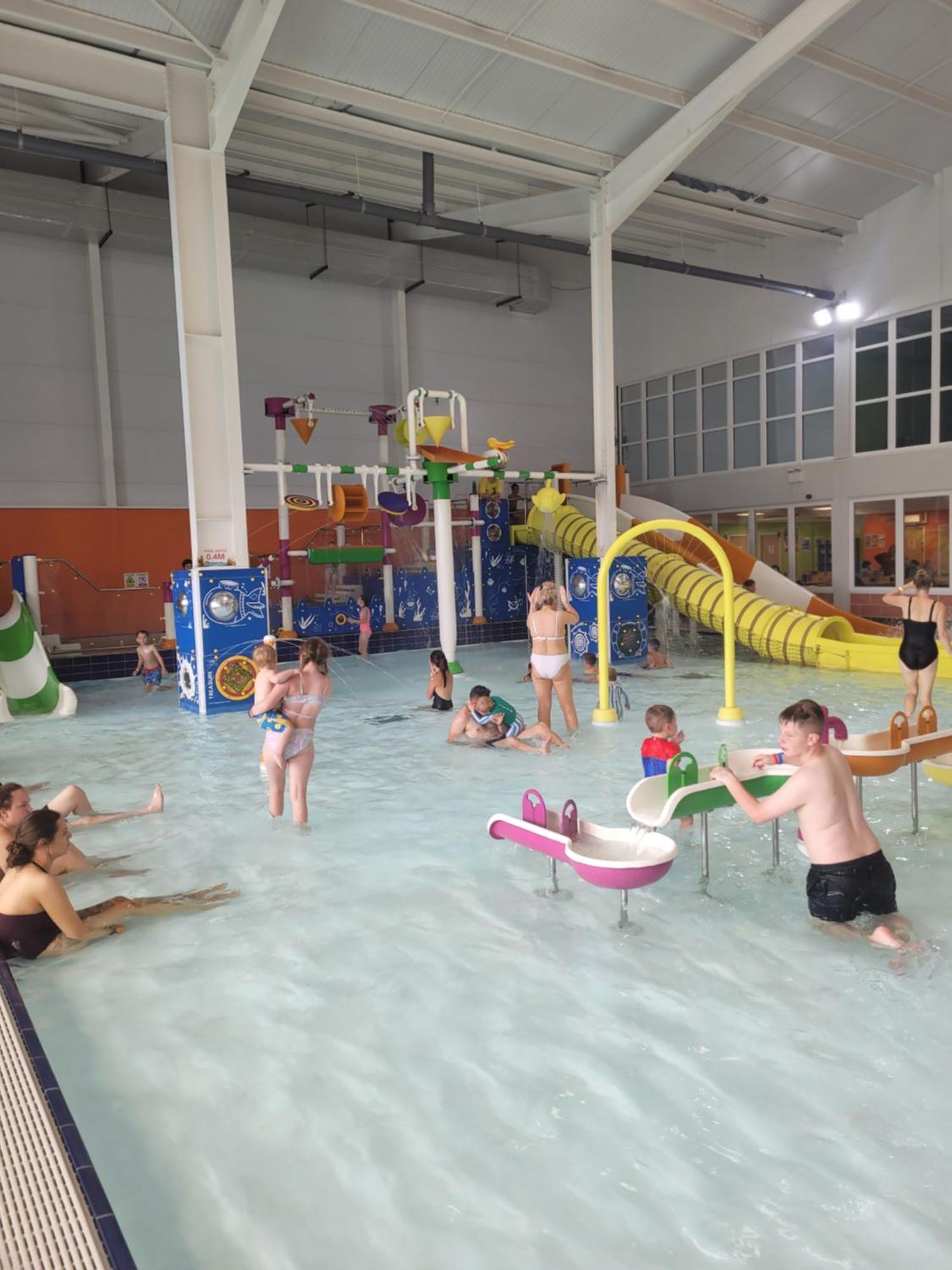 A22 Unity Unity Brean Sleeps 8 People 3 Bedrooms 1 Pet Free Campsite Berrow